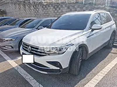 2023, Volkswagen / Tiguan, VIN: WVGZZZ5N6PW018009, 5721 км., diesel