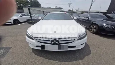 2019, Mercedes-Benz / c200, 53102 км., gas, 1991 куб.см.