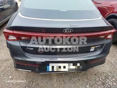 2020, BMW / B5, 156274 км., gas, 1600 куб.см.