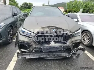 2021, BMW / X6 M, 20850 км., gas