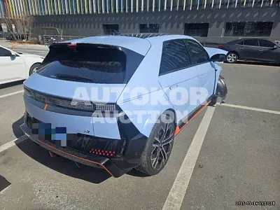2024, Hyundai / Ioniq, electric