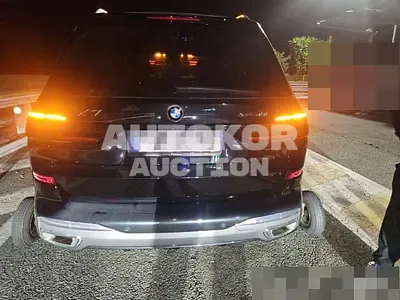 2025, BMW / X7, 60000 км., gas