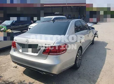 2016, Mercedes-Benz / E 300, 161417 км., gas, 3498 куб.см.