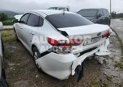 2016, Kia / K5, VIN: KNAGT411BGA098405, 115499 км., gas