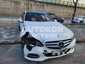 2016, Mercedes-Benz / E 300, VIN: WDDHF8BB8GB274808, 65371 км., gas