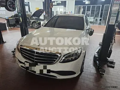 2019, Mercedes-Benz / C 220, 31826 км., diesel