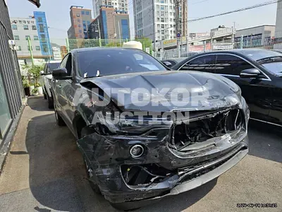 2017, Maserati / Levante, VIN: ZN661TUG2HX264337, 173481 км., diesel