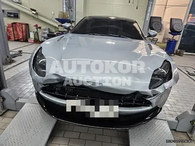 2019, Aston Martin / DB11, 62139 км., gas, 3901 куб.см.