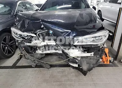 2017, BMW / 740, VIN: WBA7E4106HGV25456, gas