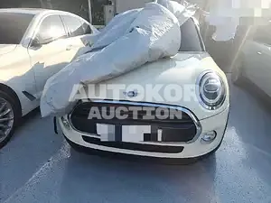 2019, MINI / Cooper, VIN: WMWXY3104KTF77848, 33358 км., diesel, 1496 куб.см.