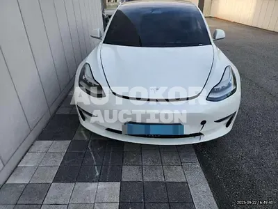 2020, Tesla / Model 3, 78659 км., electric