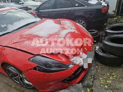 2019, Ferrari / 812 Superfast, gas