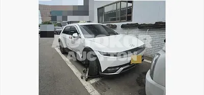 2022, Hyundai / Ioniq, 194234 км., electric, 111 куб.см.