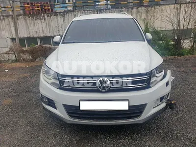 2016, Volkswagen / Tiguan, VIN: WVGZZZ5NZGW079673, 89752 км., diesel