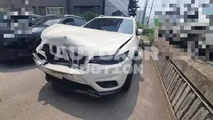2018, Jeep / Cherokee, VIN: 1C4PJMCB4KD124963, gas, 2360 куб.см.