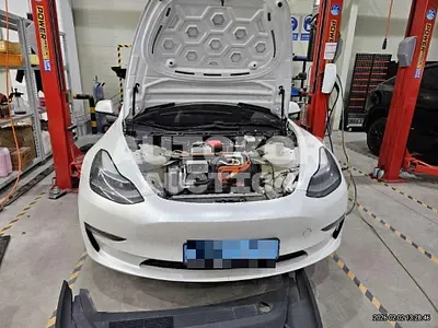 2021, Tesla / Model 3, 98663 км., electric