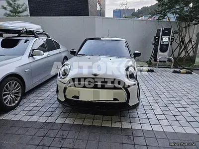 2024, MINI / Cooper, 14625 км., gas