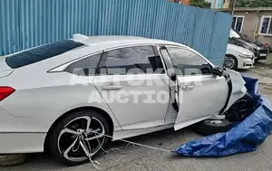 2019, Honda / Accord, VIN: 1HGCV2630KA510031, 40000 км., gas, 2000 куб.см.