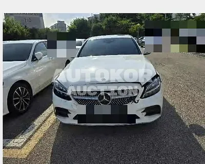 2021, Mercedes-Benz / C 200, 80571 км., gas, 1991 куб.см.