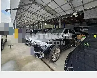 2021, Mercedes-Benz / GLS 580, 29800 км., gas, 3982 куб.см.