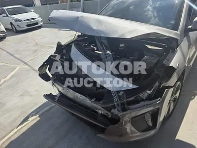 2018, Hyundai / Ioniq, VIN: KMHC751HFJU023443, 67668 км., electric, 1 куб.см.