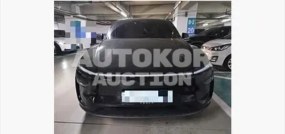 2025, Tesla / Model Y, 11564 км., electric, 180 куб.см.