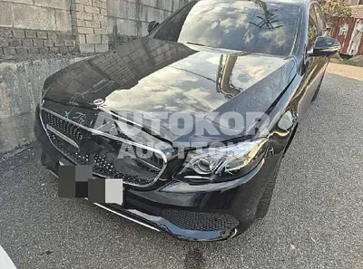 2020, Mercedes-Benz / E 300, 60000 км., gas, 1991 куб.см.