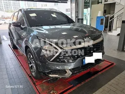 2022, Kia / Sportage, VIN: KNAPX81GBNK031177, 9754 км., hybrid