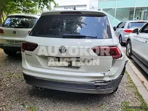2018, Volkswagen / Tiguan, VIN: WVGZZZ5NZJW943691, 104000 км., diesel