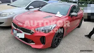 2022, Kia / Stinger, 10 км., gas