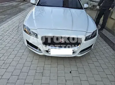 2017, Jaguar / XF, VIN: SAJBB4BN0HCY40973, 158775 км., diesel