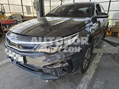 2019, Kia / K5, 83522 км., hybrid