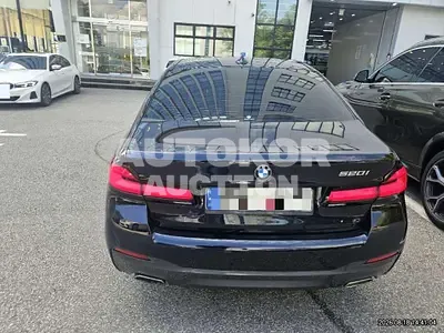 2020, BMW / 520, 80000 км., gas