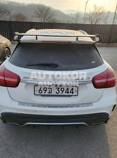 2019, Mercedes-Benz / A 45 AMG, VIN: WDCTG5CB1KJ581129, 27959 км., gas