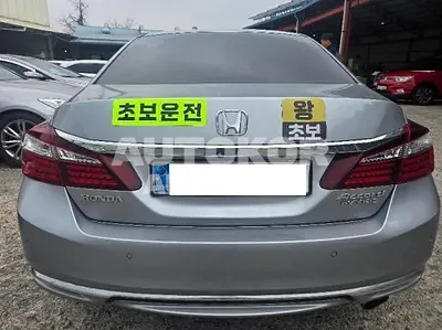 2017, Honda / Accord, VIN: 1HGCR2680HA511202, 134469 км., gas, 2400 куб.см.
