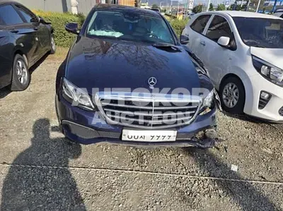2017, Mercedes-Benz / e300, VIN: WDDZF4KB1HA198188, 72557 км., gas