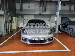 2018, Porsche / Panamera, VIN: WP0AA2972JL115728, 32947 км., gas, 2995 куб.см.