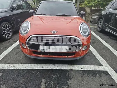 2018, MINI / Cooper, 32785 км., gas