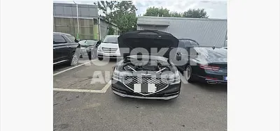 2019, Genesis / G90, 83392 км., gas, 3770 куб.см.