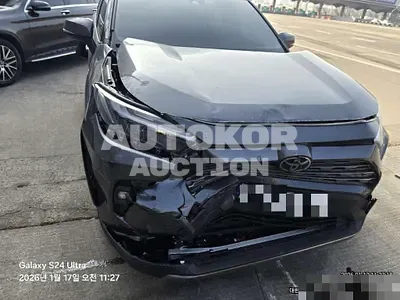 2025, Toyota / RAV4, 10731 км., hybrid