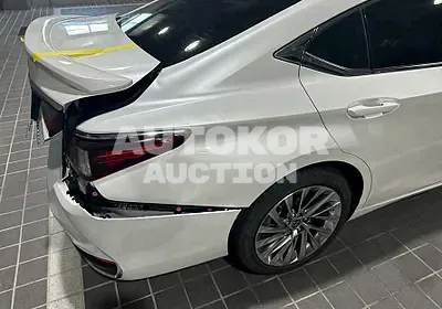 2023, Lexus / ES 300, VIN: JTHBA1C13P2012687, 6014 км., hybrid