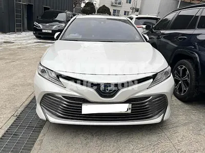 2018, Toyota / Prius, VIN: JTDKBRFUXJ3078089, 91334 км., hybrid, 1798 куб.см.
