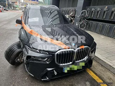 2024, BMW / X7, 50000 км., gas