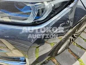 2020, BMW / 730, unknown