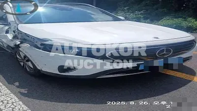 2022, Chrysler / 300, electric, 188 куб.см.