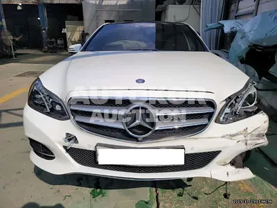 2015, Mercedes-Benz / E 250, VIN: WDDHF9HB0FB164606, gas