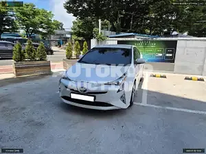 2017, Toyota / Prius, VIN: JTDKBRFUXH3579719, hybrid