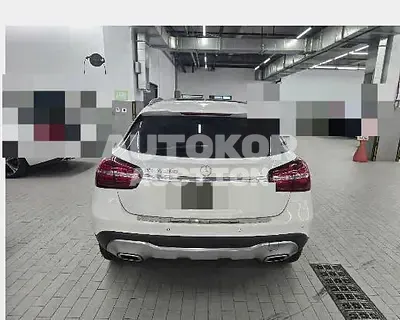 2018, Mercedes-Benz / GLA 220, 172943 км., gas, 1991 куб.см.