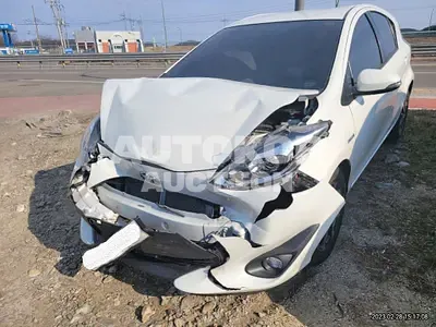 2018, Toyota / Prius C, VIN: JTDKDTB33J1611464, 58261 км., hybrid