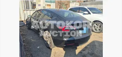 2022, Tesla / Model 3, 57000 км., electric, 236 куб.см.